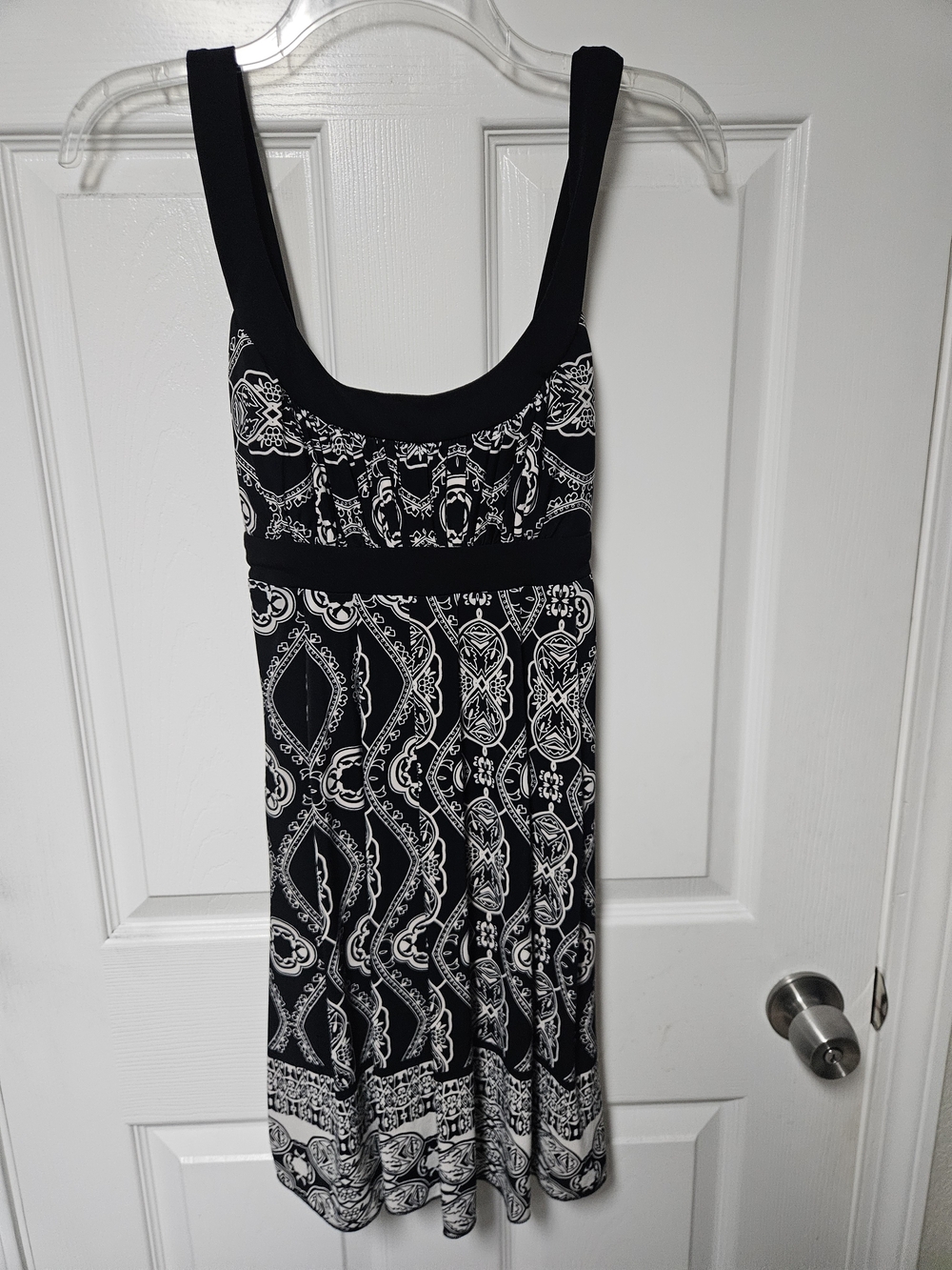 Trixxi Black and White Sleeveless Midi Dress - Y2k Inspiration